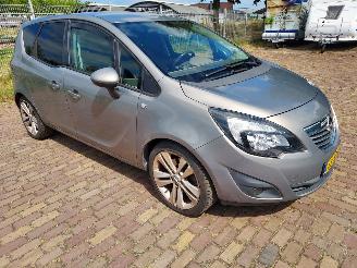 Coche accidentado Opel Meriva  2011/5