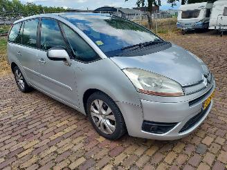 Damaged car Citroën C4-picasso 1.8iAmbiance 7 persoons + Apk 2006/10