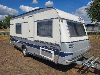 Unfall Kfz Wohnwagen Fendt  Saphir 490 Stapelbed+Voortent+Luifel 2000/2