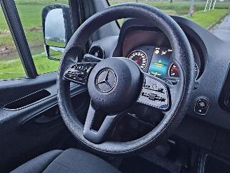 Mercedes Sprinter 211 picture 10