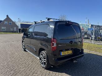 Peugeot Partner 1.5 Blue HDI 96Kw Automaat picture 3