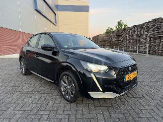 Coche accidentado Peugeot e-208 EV Active Pack 50kWh  Clima - Navi 2023/5