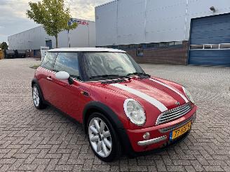 Mini Cooper 1.6 Chilli 85kw AIRCO picture 4