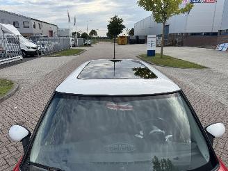 Mini Cooper 1.6 Chilli 85kw AIRCO picture 9