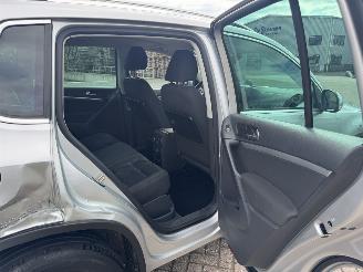 Volkswagen Tiguan 1.4 TSI 90Kw Clima - Navi picture 15
