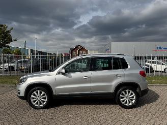 Volkswagen Tiguan 1.4 TSI 90Kw Clima - Navi picture 2