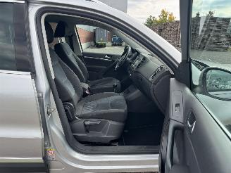 Volkswagen Tiguan 1.4 TSI 90Kw Clima - Navi picture 17