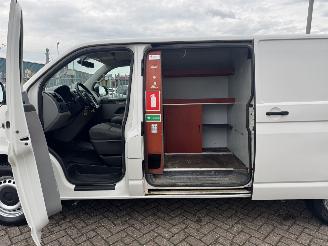 Volkswagen Transporter 2.0 TDI 140 Pk 4-Motion Navi picture 18