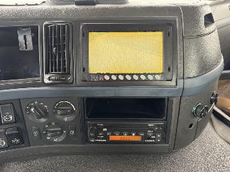 Volvo FM 8x2 Haakarm picture 23
