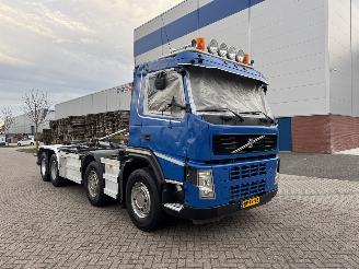 Volvo FM 8x2 Haakarm picture 6