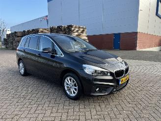 Unfallwagen BMW 2-serie 218i Gran Tourer Aut. Navi 2018/1