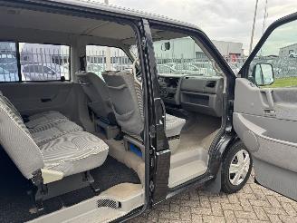 Volkswagen Caravelle 2.5 Benzine picture 16