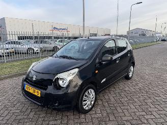 skadebil auto Suzuki Alto 1.0 50 kw 2011/2