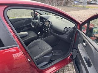 Renault Clio 1.5 DCI  AIRCO - NAVI - Euro6 picture 22