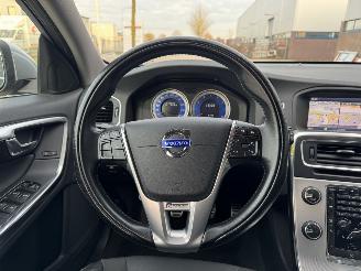 Volvo V-60 1.6 T3 R-Design picture 17
