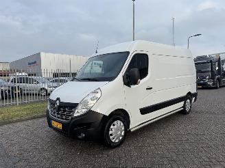 krockskadad bil bedrijf Renault Master 2.3 DCI L2-H2 Navi - Airco - Euro6 2019/1