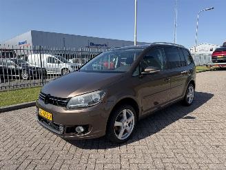 Voiture accidenté Volkswagen Touran 1.4 TSI 103Kw Clima 2010/12