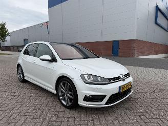 Auto incidentate Volkswagen Golf TSI R-Line Clima - Navi 2016/1