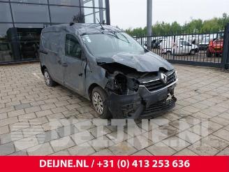 Auto da rottamare Renault Express Express, Van, 2021 1.3 TCE 100 16V 2021/7
