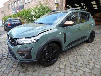 Schadeauto Dacia Sandero Stepway Extreme 2023/8