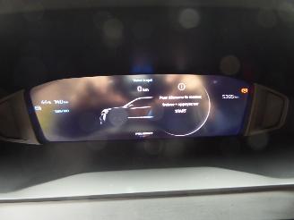 Peugeot 2008 e- Allure picture 24