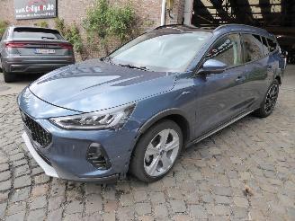 Schadeauto Ford Focus Turnier Active X 2023/5