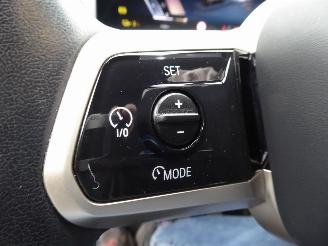 BMW iX 40 xDrive picture 19