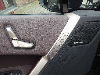 BMW iX 40 xDrive picture 15