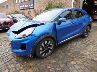 krockskadad bil auto Ford Puma Titanium 2023/4