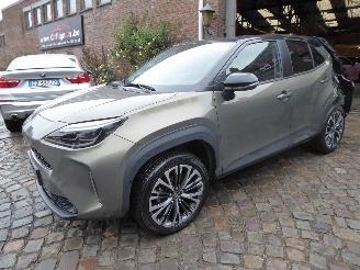 uszkodzony samochody osobowe Toyota Yaris Cross Hybrid 2023/2