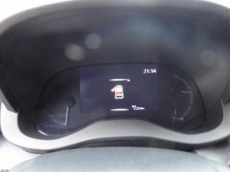 Toyota Yaris Cross Hybrid picture 13