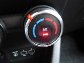 Renault Clio Evolution picture 15