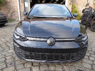 Volkswagen Golf GTD picture 3