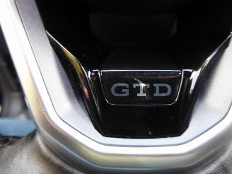 Volkswagen Golf GTD picture 17