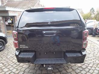 Isuzu D-Max Double Cab 4WD V-CROSS picture 8