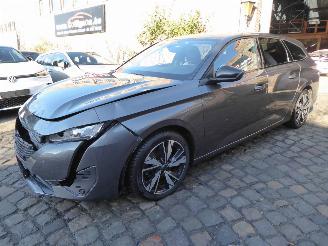 Vaurioauto  passenger cars Peugeot 550  2023/3