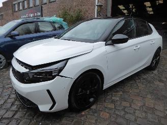 Schadeauto Opel Corsa GS 2024/10