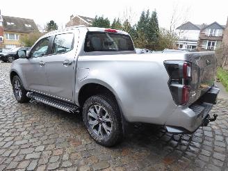 Isuzu D-Max Double Cab 4WD LSX picture 9