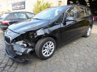 damaged passenger cars BMW 2-serie 216 d Gran Tourer Advantage 2022/5