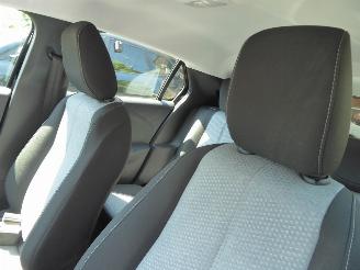 Opel Corsa F Edition picture 13