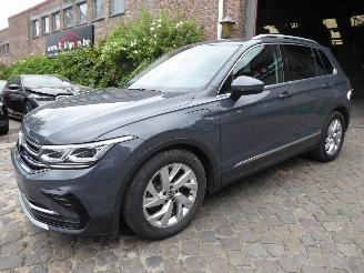 Voiture accidenté Volkswagen Tiguan Elegance eHybrid 2021/5