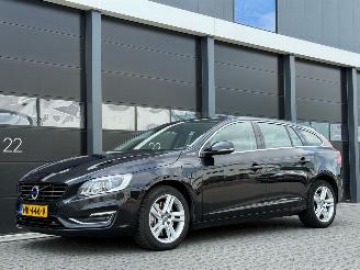 begagnad bil auto Volvo V-60 2.4 D6 AWD Plug-In Hybrid 2015/12