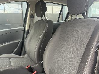 Renault Clio 1.5 dCi Collection Clima picture 8