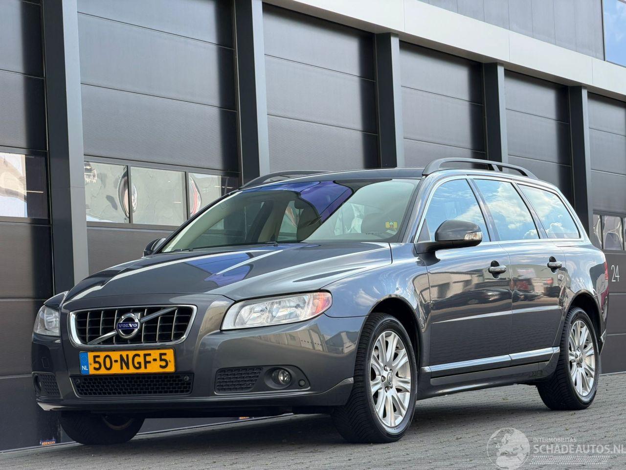 Volvo V-70 2.0D Leer Clima Navi PDC