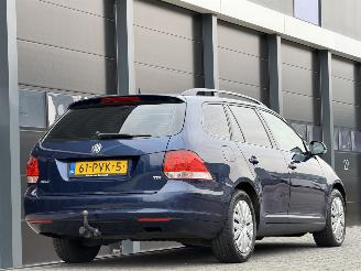 Volkswagen Golf 1.6 TDI Navi picture 4