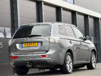 Mitsubishi Outlander 2.0 PHEV Instyle+ Dak Camera Leer picture 4