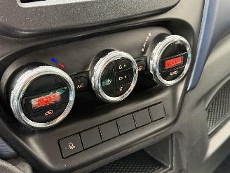 Iveco Daily 35C 3.0 Hi-Matic * Dubbellucht *3 -PERS picture 13