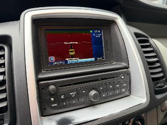 Renault Trafic 2.0 DCI L2-H1 3-PERS Navi Airco picture 9