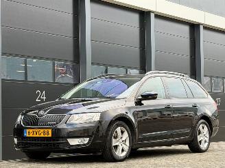 occasione autovettura Skoda Octavia 1.6 TDI Navi Clima PDC 2014/11