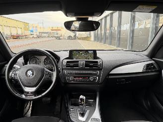 BMW 1-serie 2.0 118d M-Pakket Clima PDC picture 7